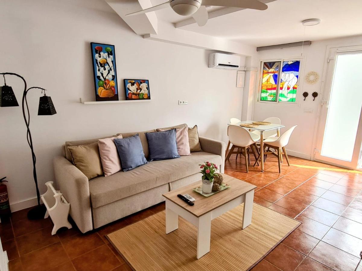 Villa Pitato Nuevo, Cerca De La Playa, Parking En La Puerta Del Alojamiento La Cala Del Moral Ngoại thất bức ảnh