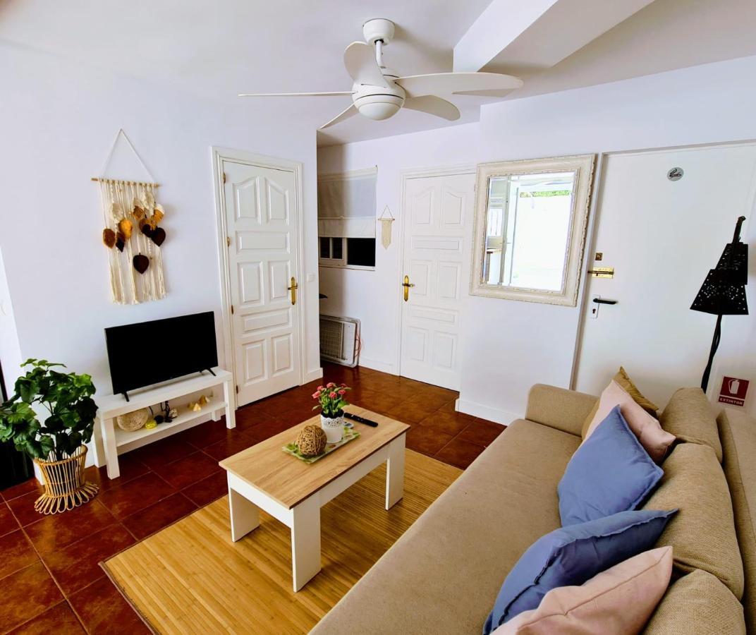 Villa Pitato Nuevo, Cerca De La Playa, Parking En La Puerta Del Alojamiento La Cala Del Moral Ngoại thất bức ảnh